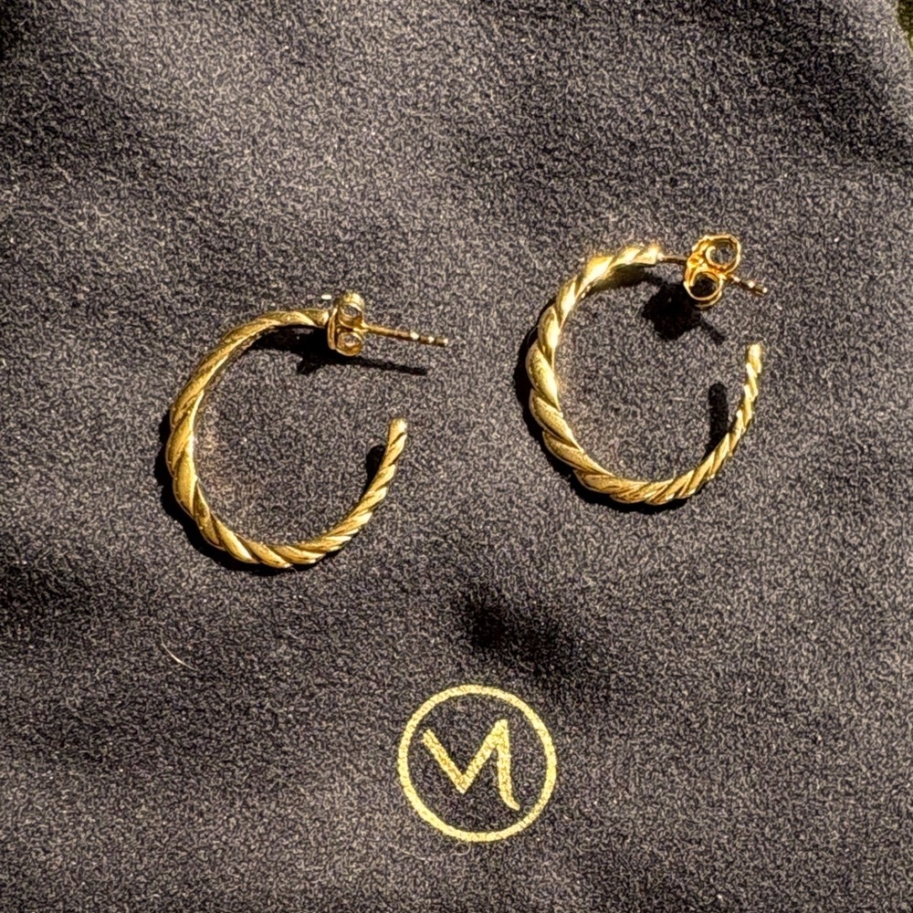 Mejuri Gold Hoops